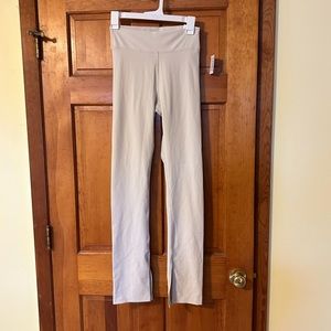 NWT Old Navy Split Hem Legging